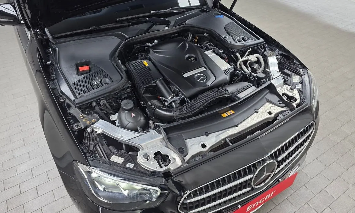 Mercedes-Benz E-Class 2023 из KR, фото 10