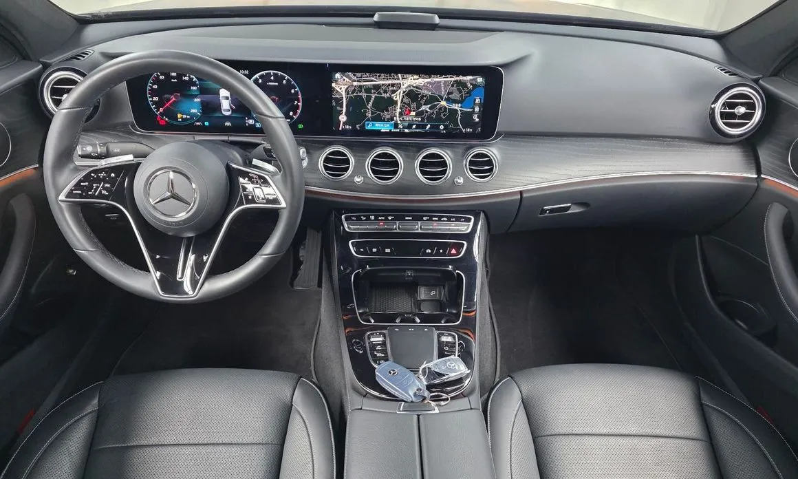 Mercedes-Benz E-Class 2023 из KR, фото 8