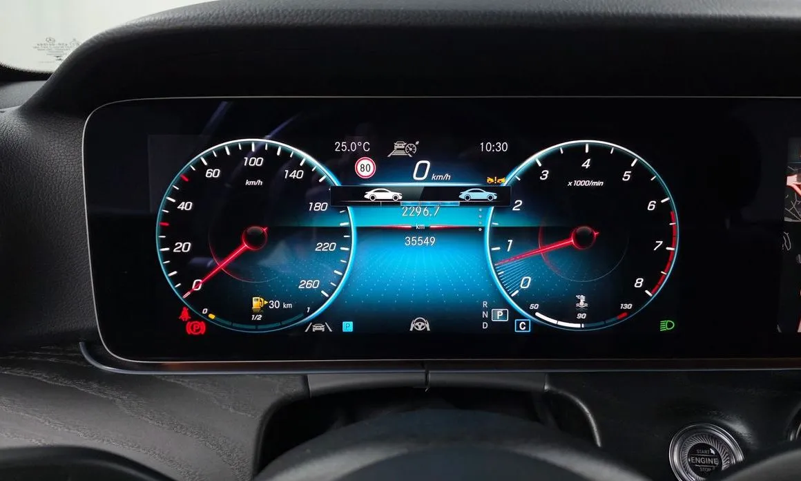 Mercedes-Benz E-Class 2023 из KR, фото 6
