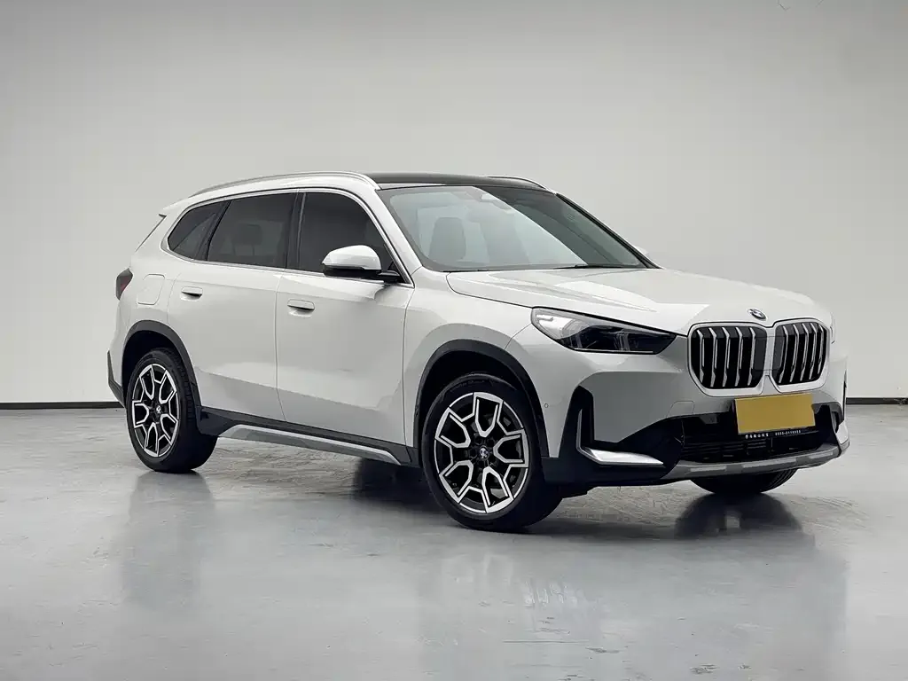 BMW X1 — фото 3