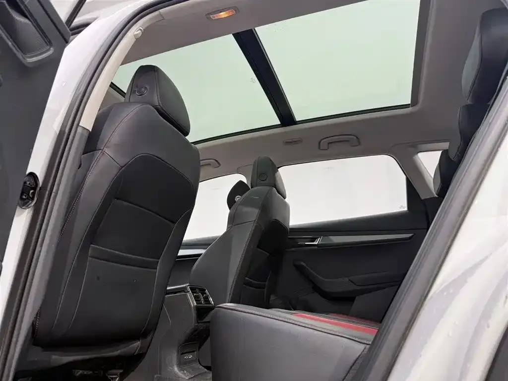 Skoda Karoq — фото 3