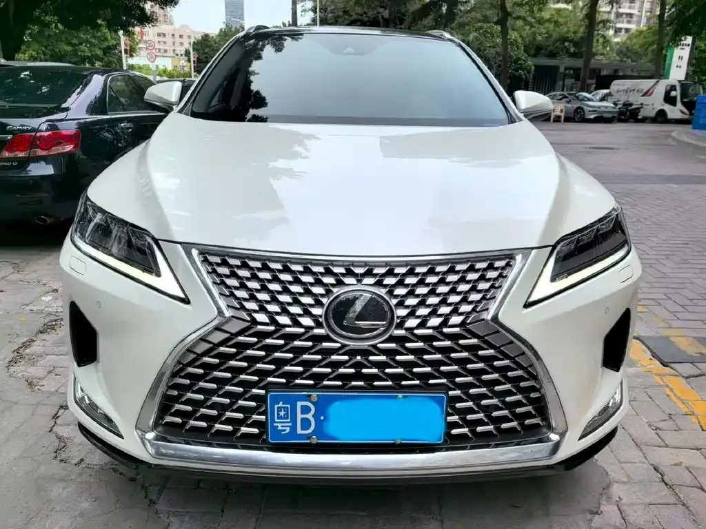 Lexus RX — фото 2