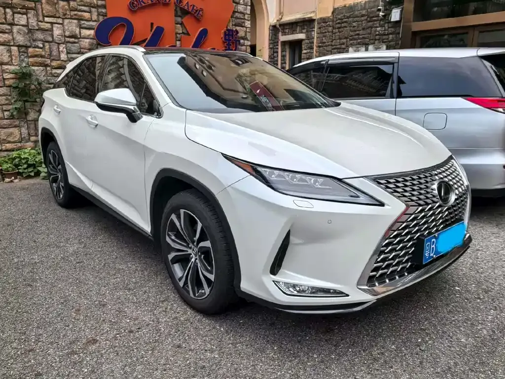 Lexus RX — фото 6