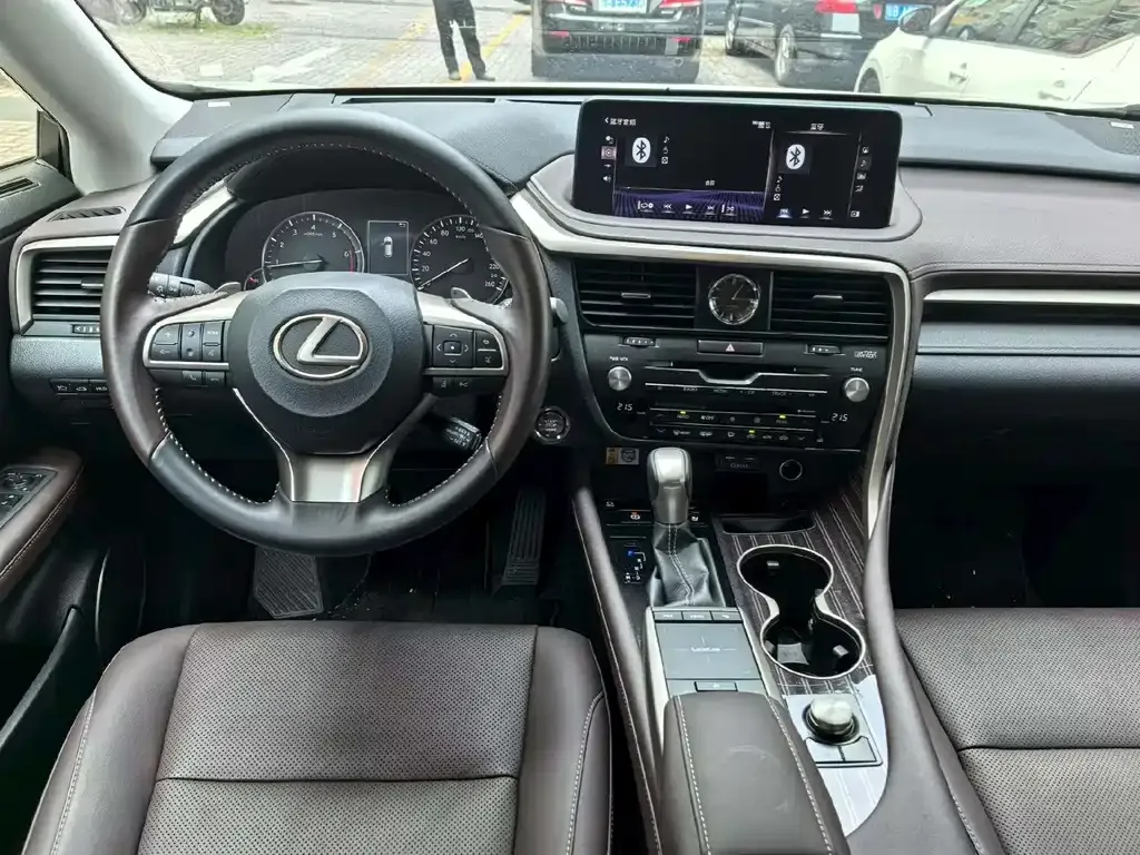 Lexus RX — фото 9