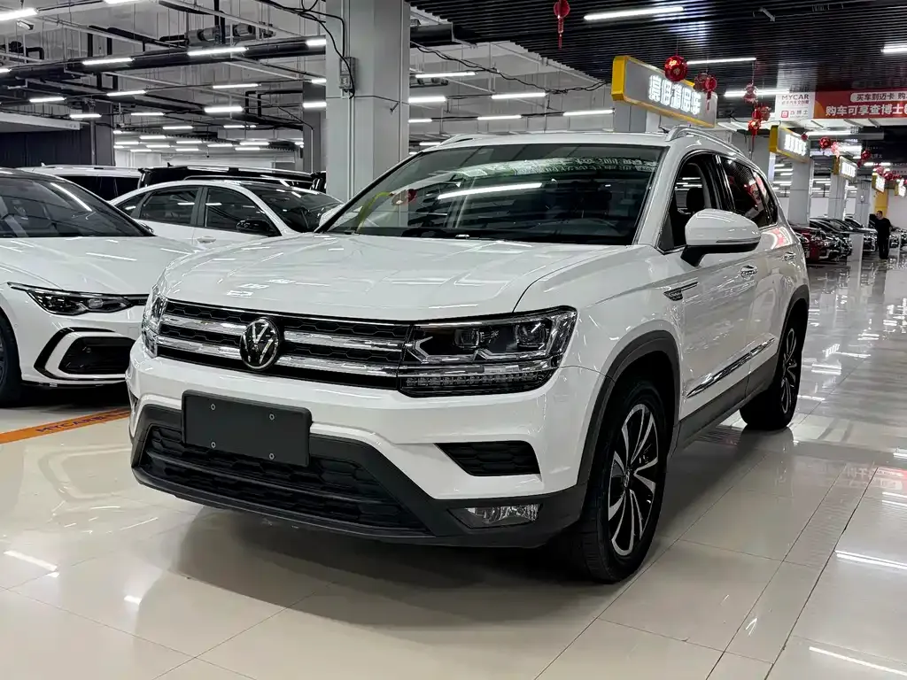 Volkswagen Tharu — фото 1
