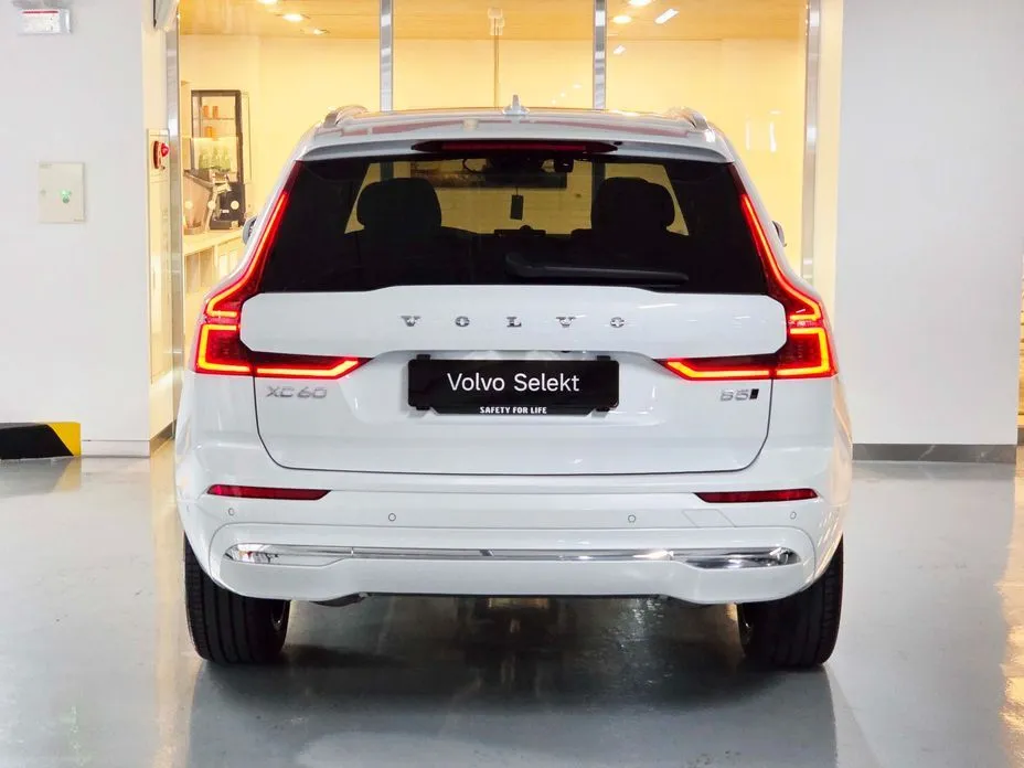 Volvo XC60 2026 из KR, фото 2