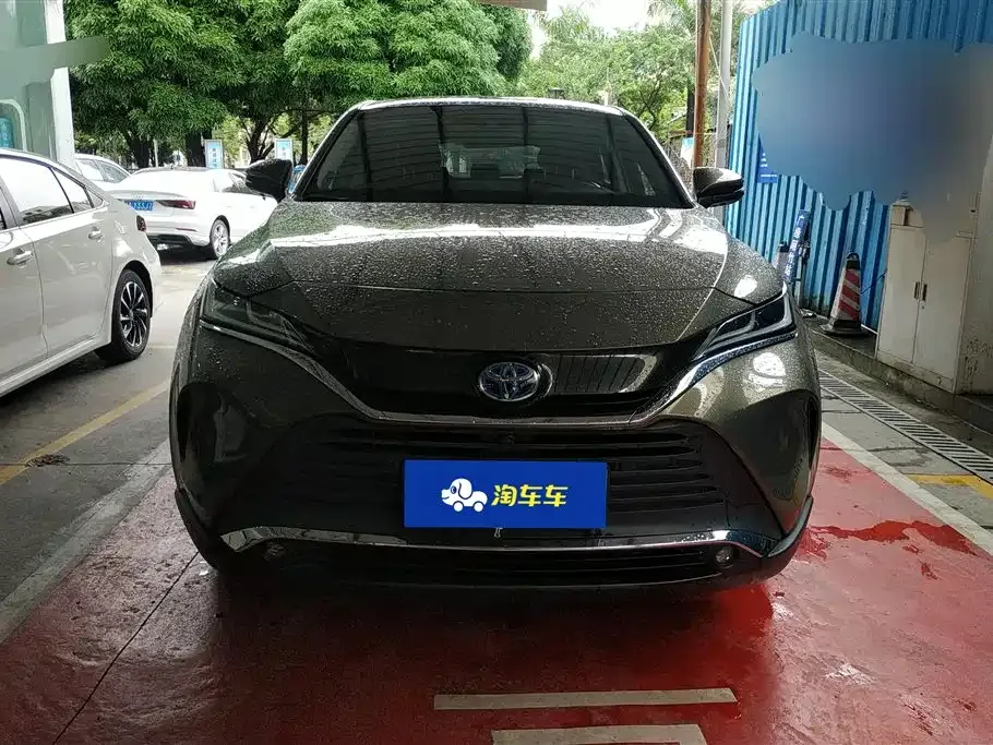 Toyota Harrier — фото 5