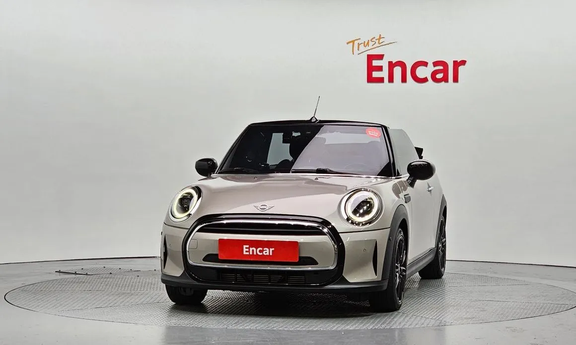 Mini Cooper Convertible 2024 из KR, фото 4