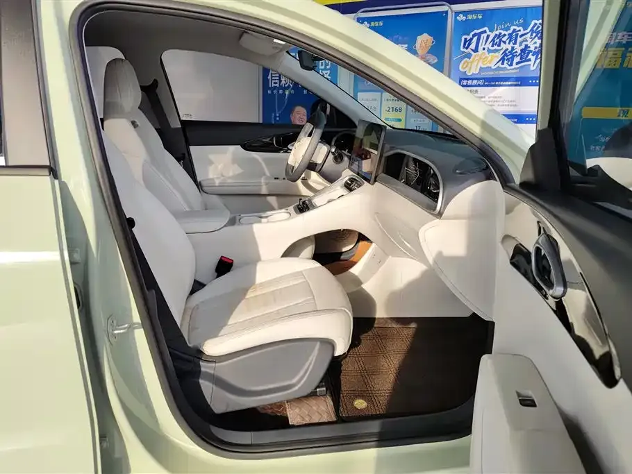 Geely Starburst — фото 8