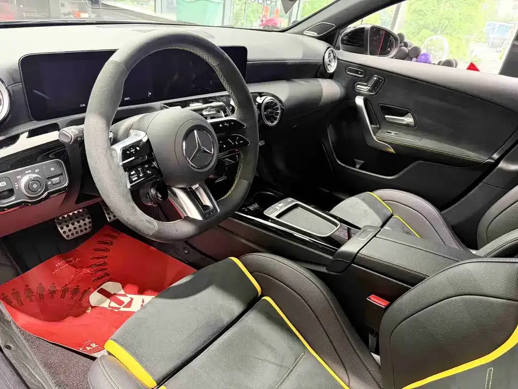 Mercedes-Benz A-Class AMG (Import) — фото 6