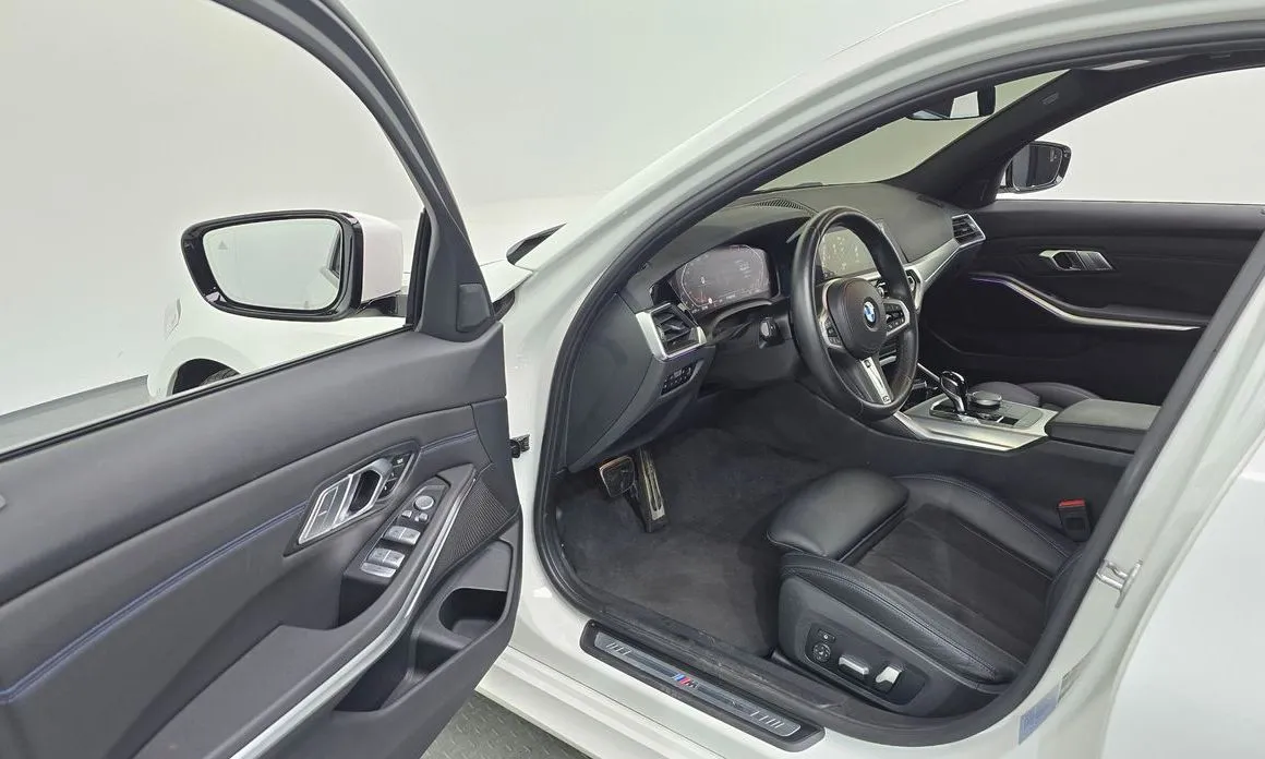 BMW 3-Series 2022 из KR, фото 7