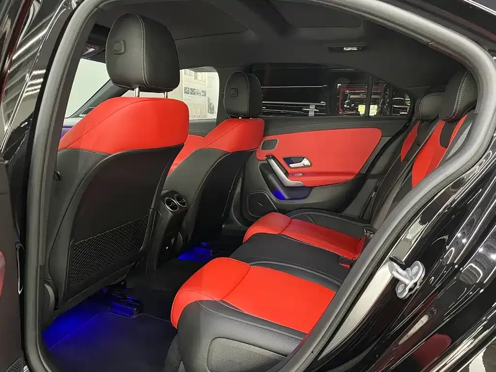 Mercedes-Benz A-Class AMG — фото 5