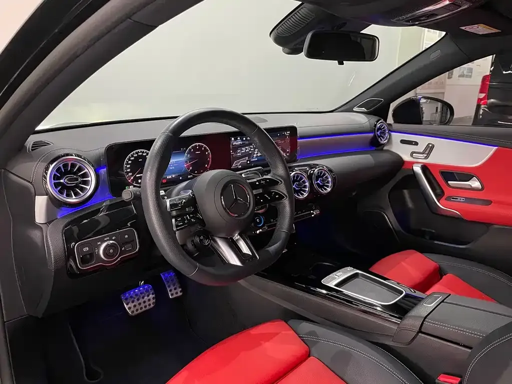 Mercedes-Benz A-Class AMG — фото 9