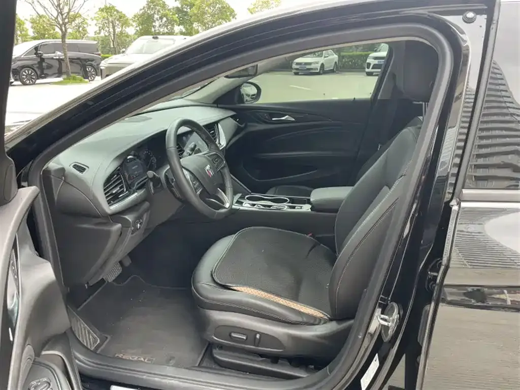 Buick Regal — фото 9