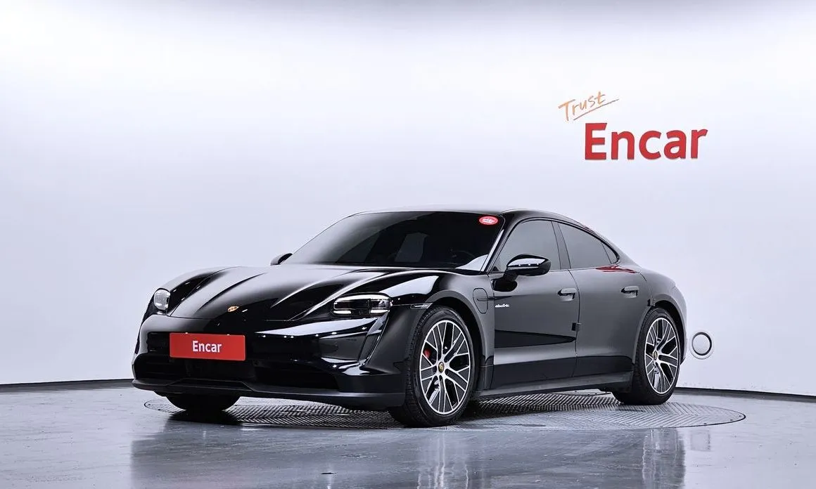 Porsche Taycan 2022 из KR, фото 1
