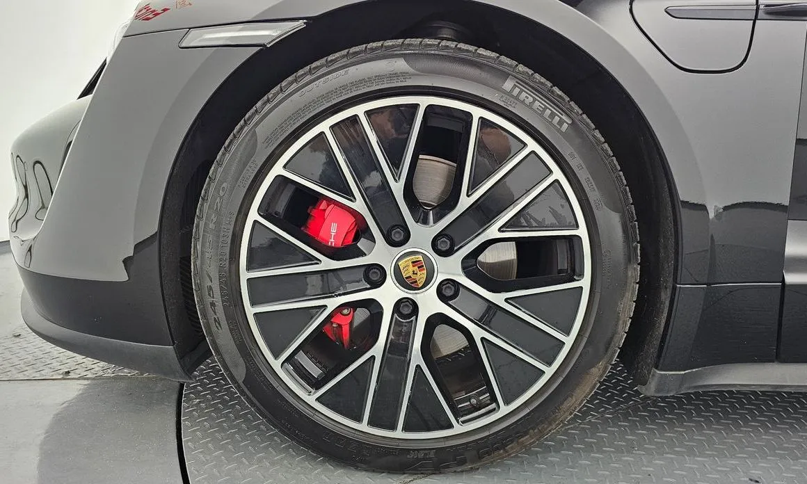 Porsche Taycan 2022 из KR, фото 7