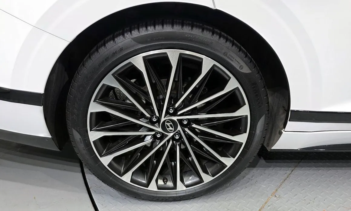 Hyundai Grandeur 2024 из KR, фото 8