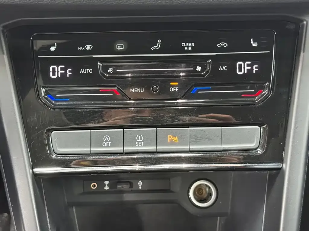 Volkswagen Touran 2022 из CN, фото 5