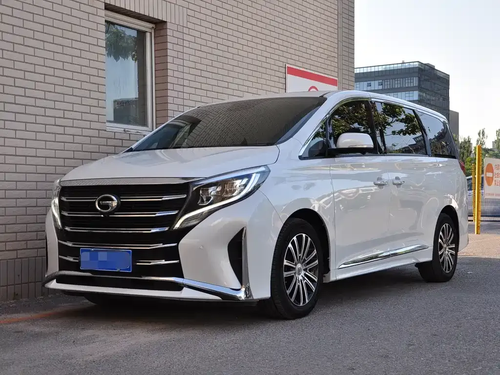 GAC Motor Trumpchi M8 — фото 1