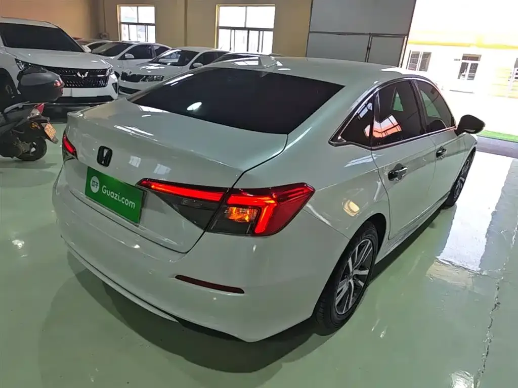 Honda Civic — фото 7