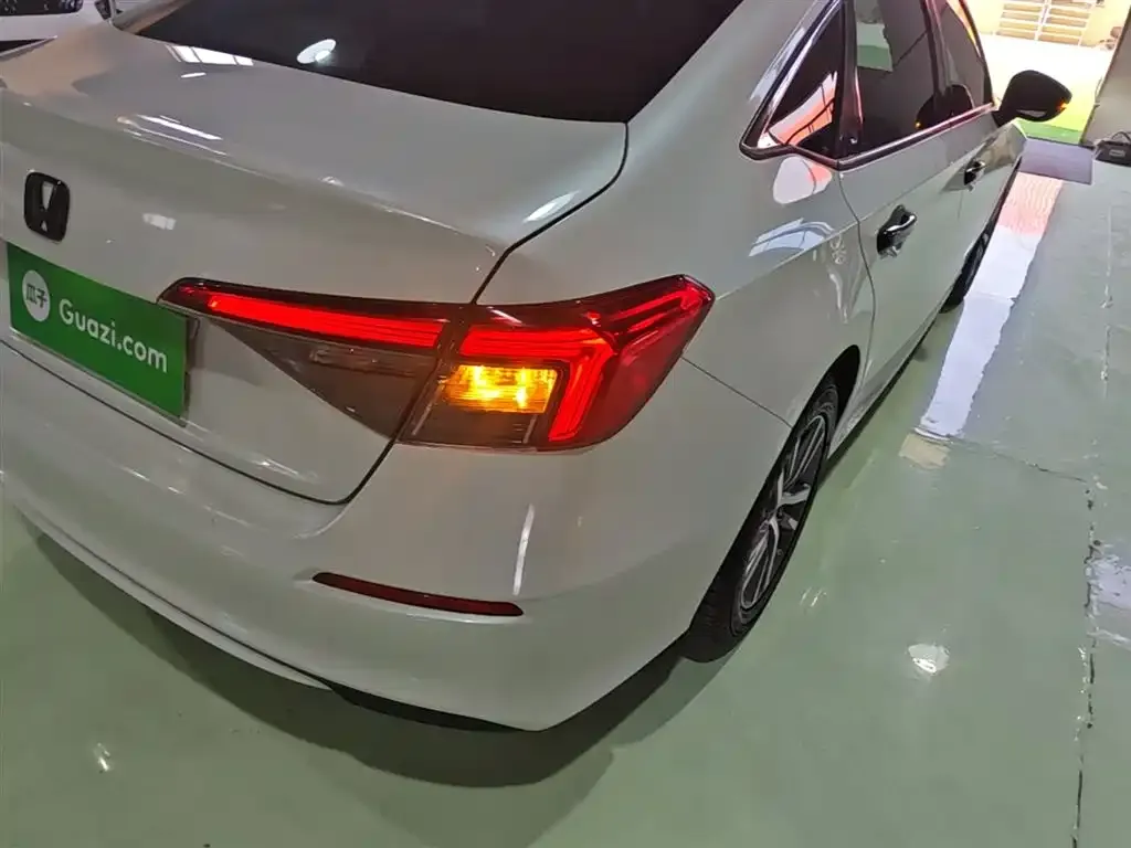 Honda Civic — фото 2