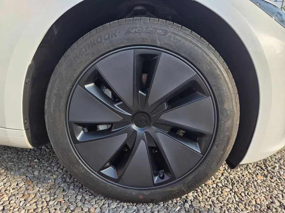Tesla Model 3 2025 из KR, фото 5