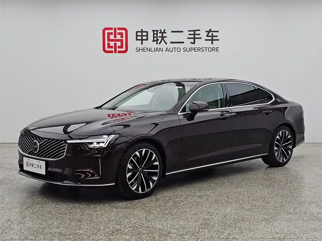 Volvo S90 — фото 1