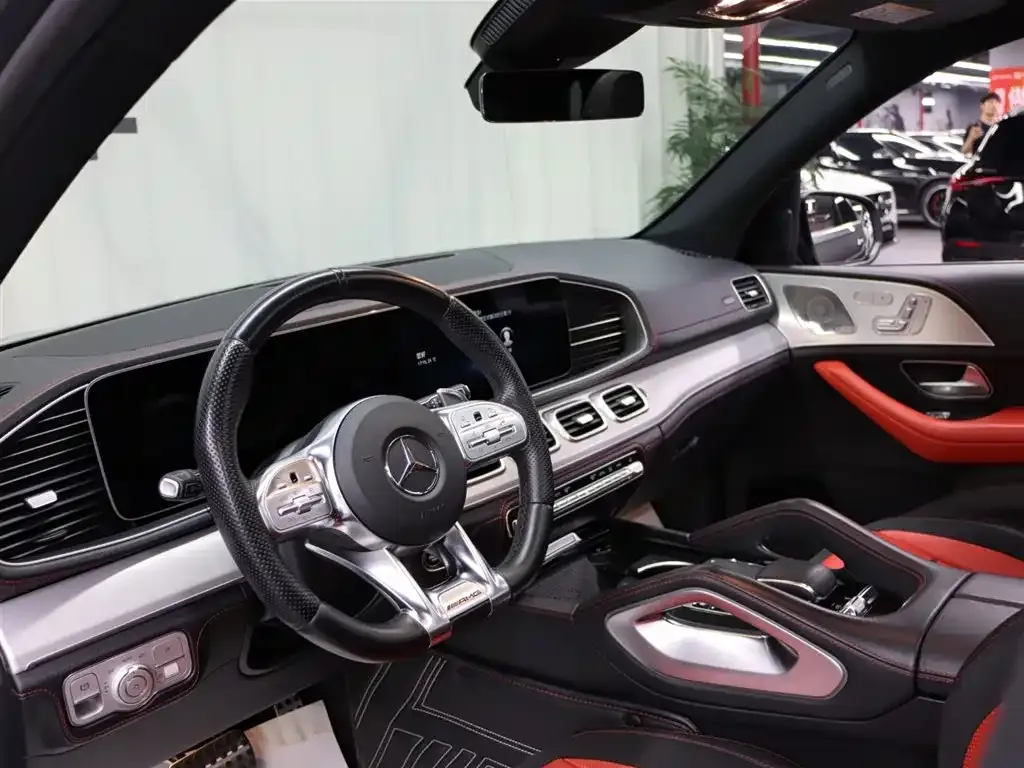 Mercedes-Benz GLE AMG — фото 7