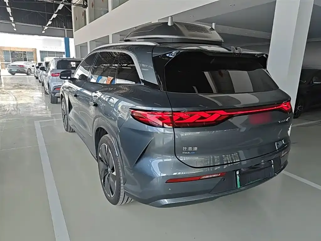 BYD Tang L — фото 10