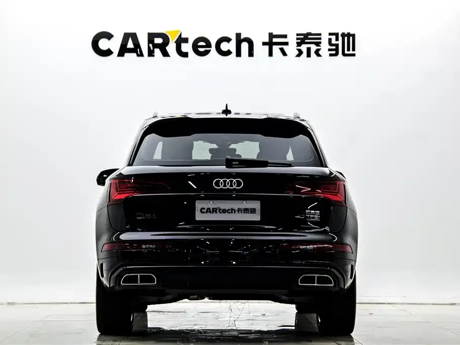 Audi Q5L — фото 2