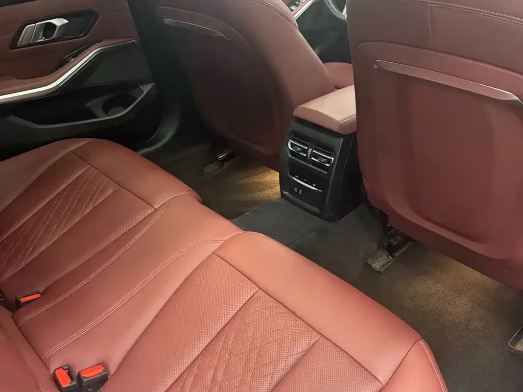BMW i3 2023 из CN, фото 4