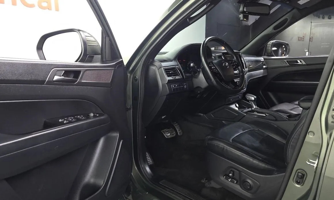 KG Mobility (Ssangyong) Rexton 2021 из KR, фото 4