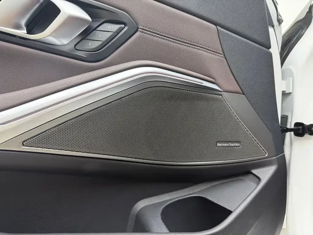 BMW 3 Series — фото 10