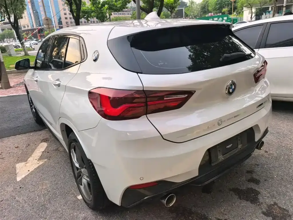 BMW X2 — фото 8