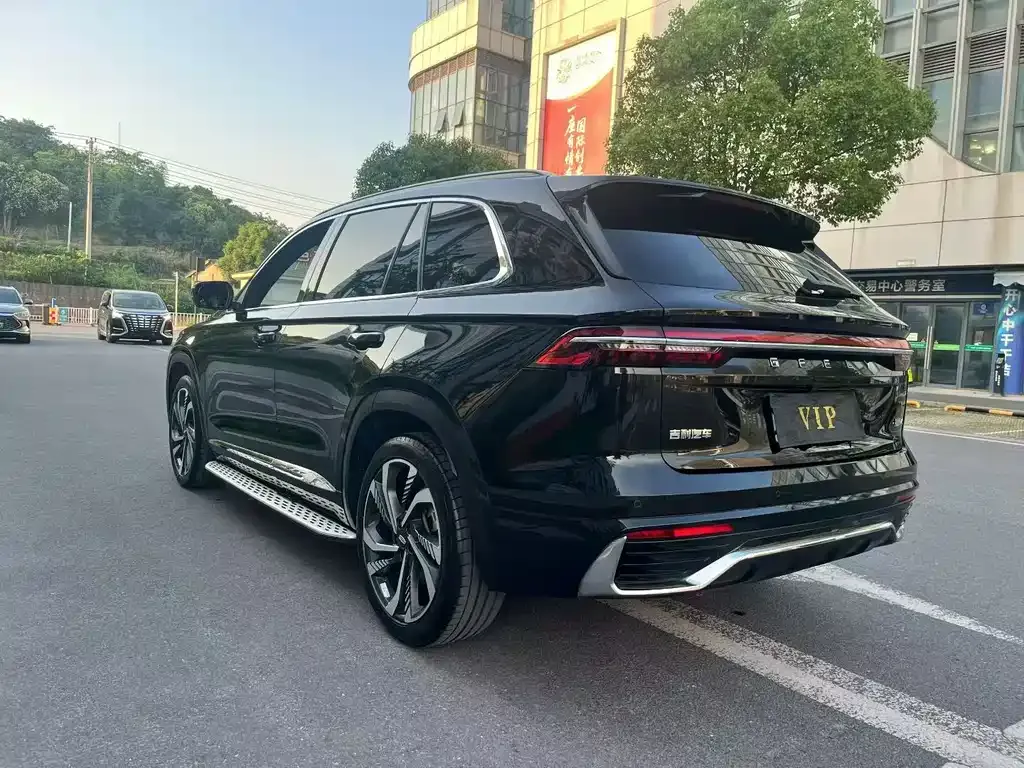Geely Xingyue L — фото 6