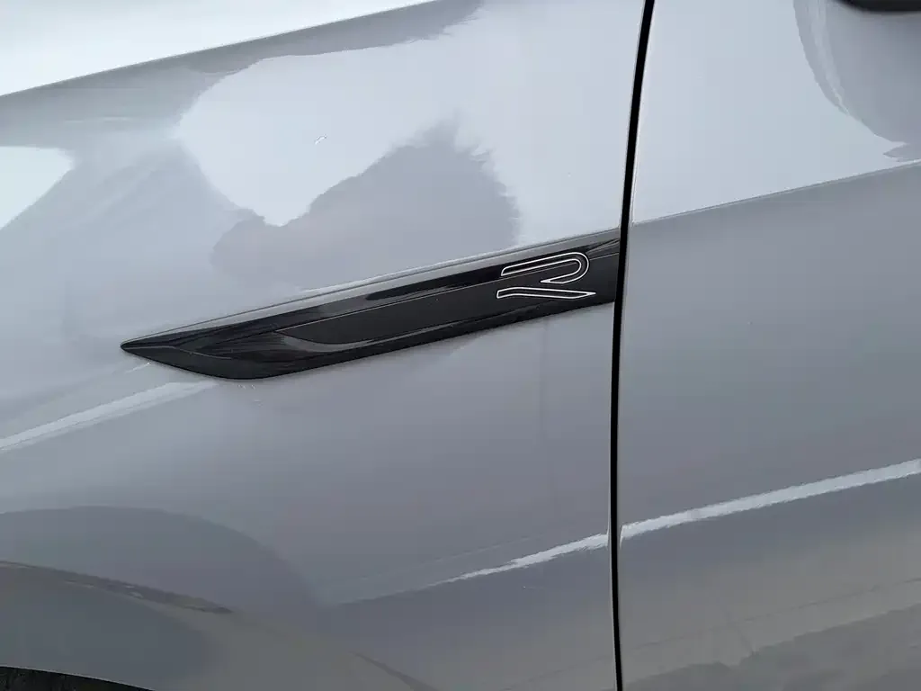 Volkswagen Golf 2021 из CN, фото 2