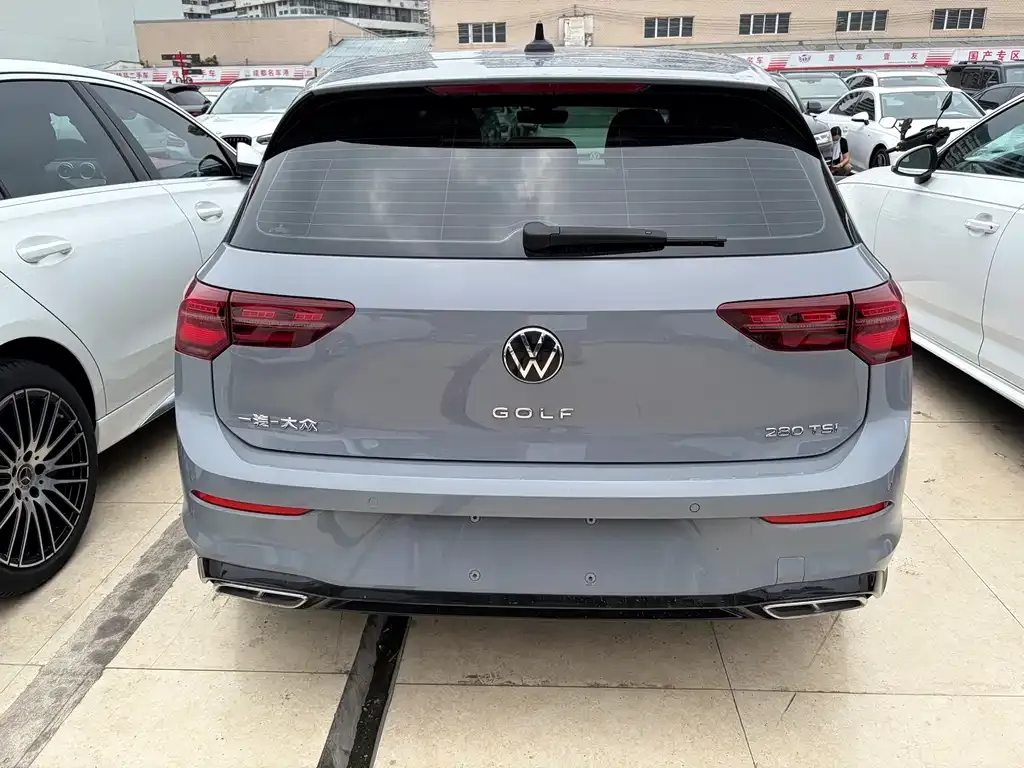 Volkswagen Golf 2021 из CN, фото 3