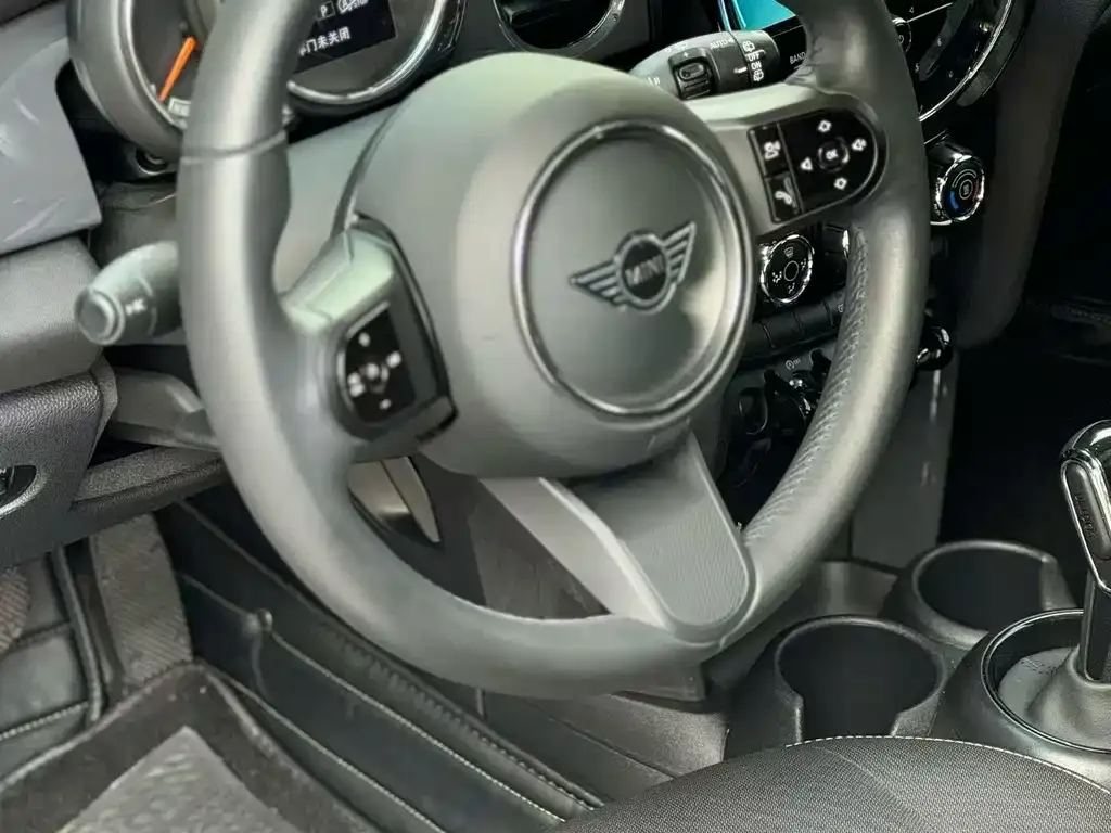 MINI Cooper (3-door) 2023 из CN, фото 5