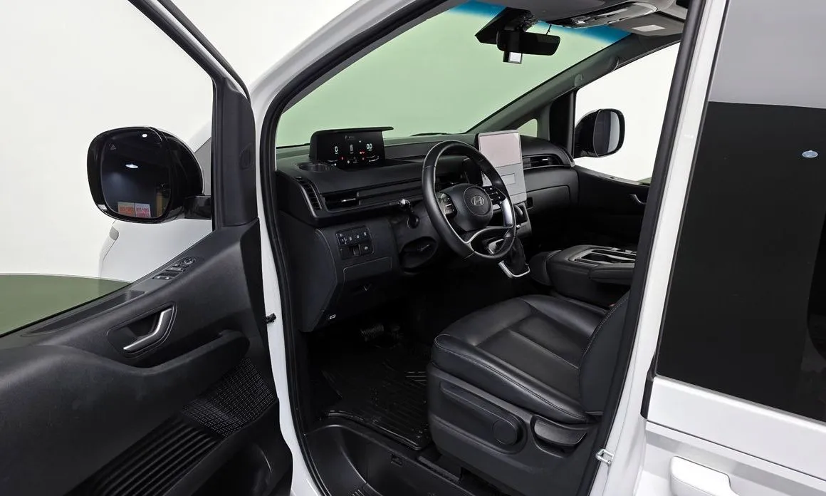 Hyundai Staria 2025 из KR, фото 6
