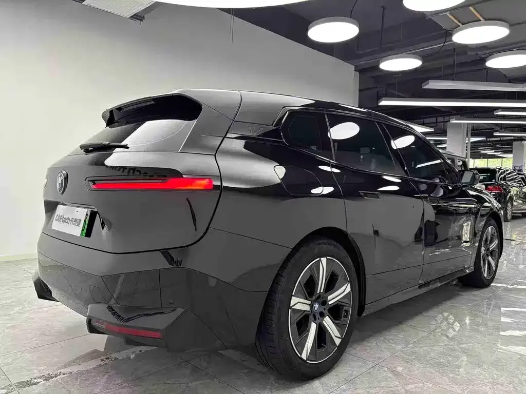 BMW iX 2023 из CN, фото 9