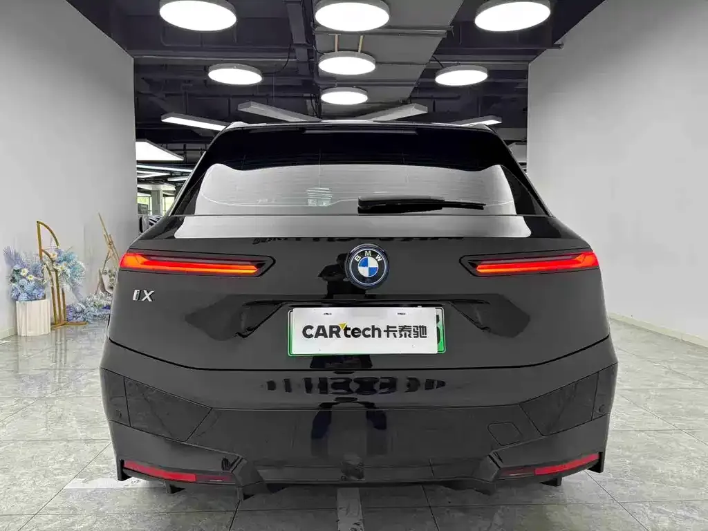 BMW iX 2023 из CN, фото 8