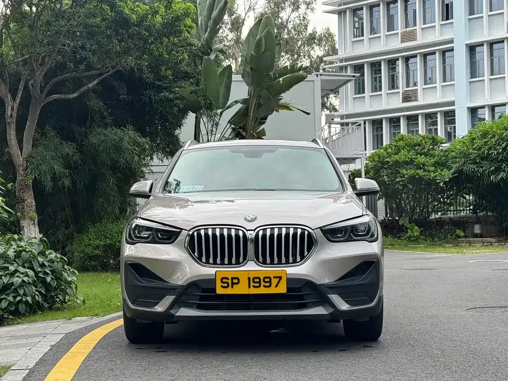 BMW X1 — фото 4