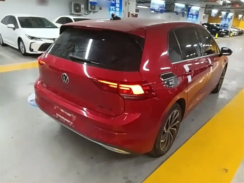 Volkswagen Golf 2021 из CN, фото 10