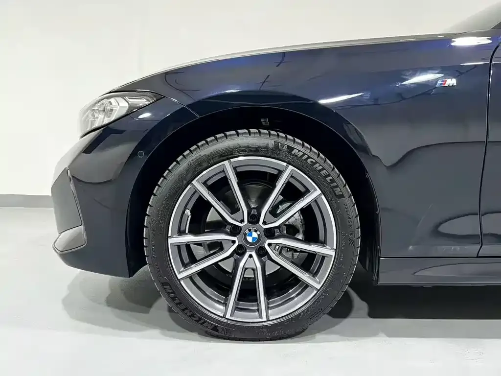BMW 3 Series 2025 из CN, фото 3