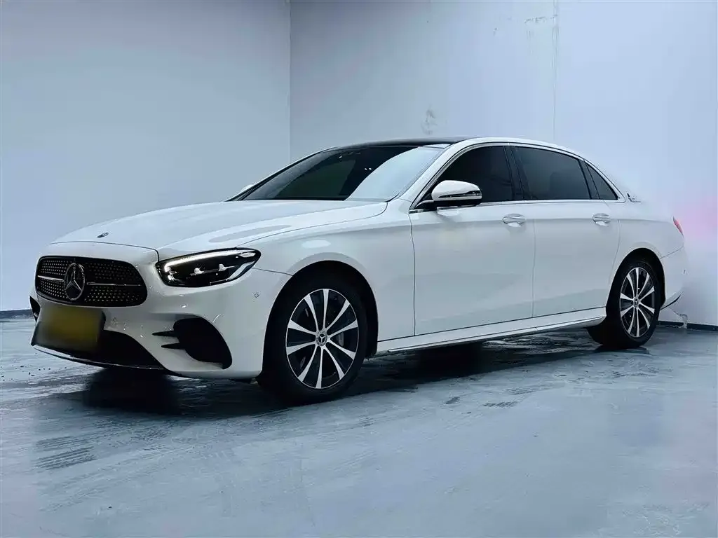 Mercedes-Benz E-Class New Energy 2022 из CN, фото 3