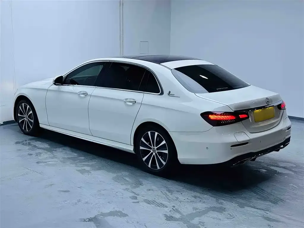 Mercedes-Benz E-Class New Energy 2022 из CN, фото 6
