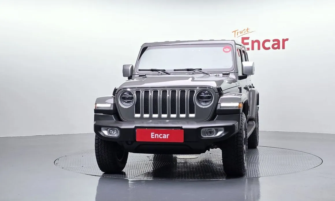 Jeep Wrangler 2022 из KR, фото 2