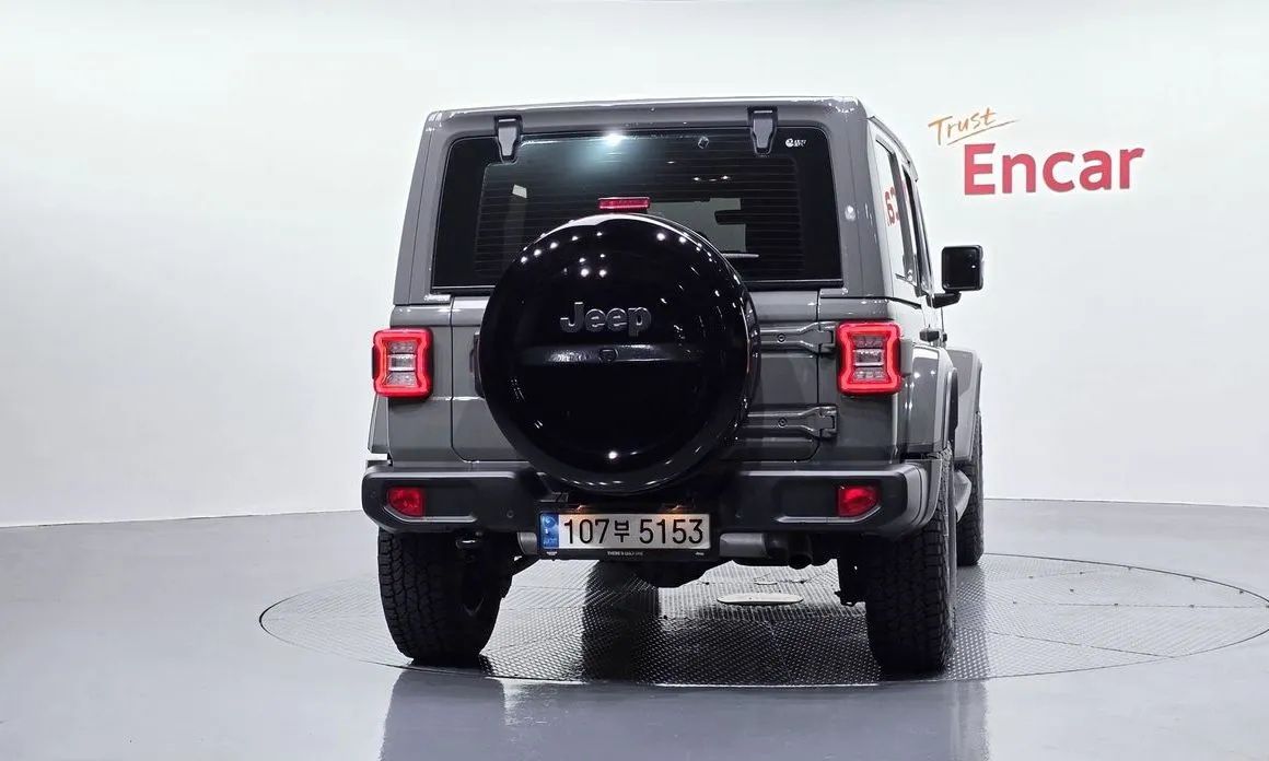 Jeep Wrangler 2022 из KR, фото 9