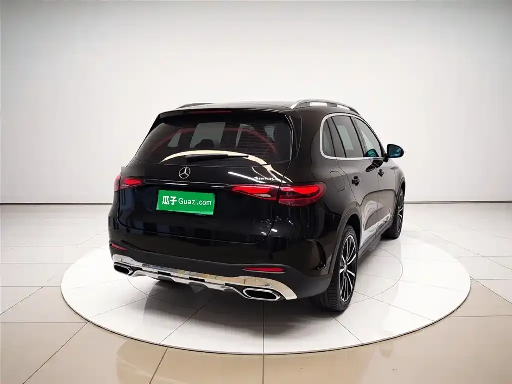 Mercedes-Benz GLC — фото 7
