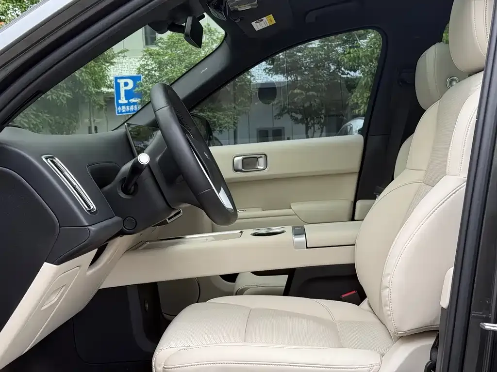 Li Auto L9 2023 из CN, фото 3